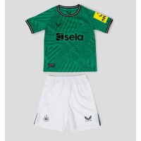 Newcastle United Replika babykläder Bortaställ Barn 2023-24 Kortärmad (+ korta byxor)